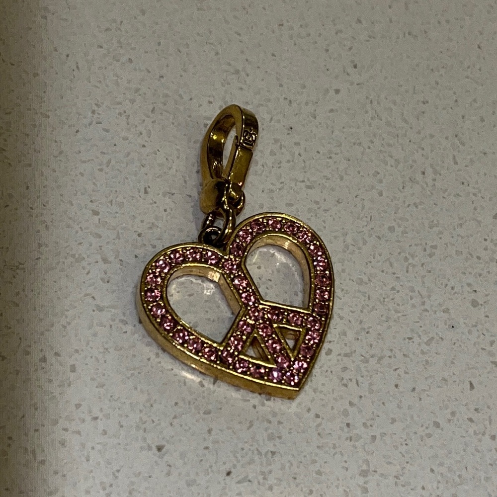JUICY COUTURE HEART PEACE SIGN BRACELET CHARM
